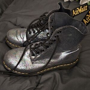 Dr. Martens Pascal black iridescent boots Size US 6